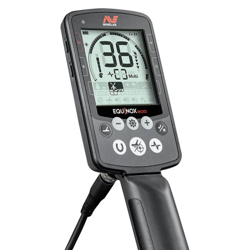 Металошукач Minelab Equinox 800